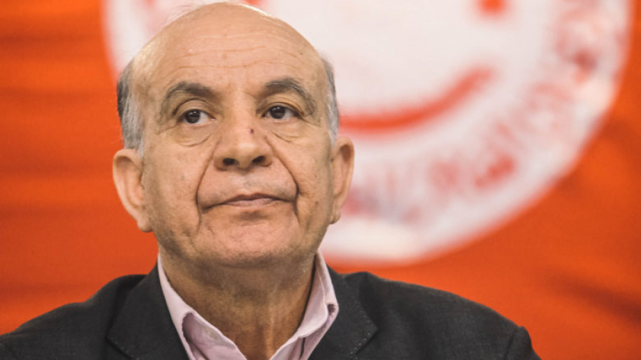 الوظيفة العمومية .. اتفاقات عالقة وتصعيد مرتقب